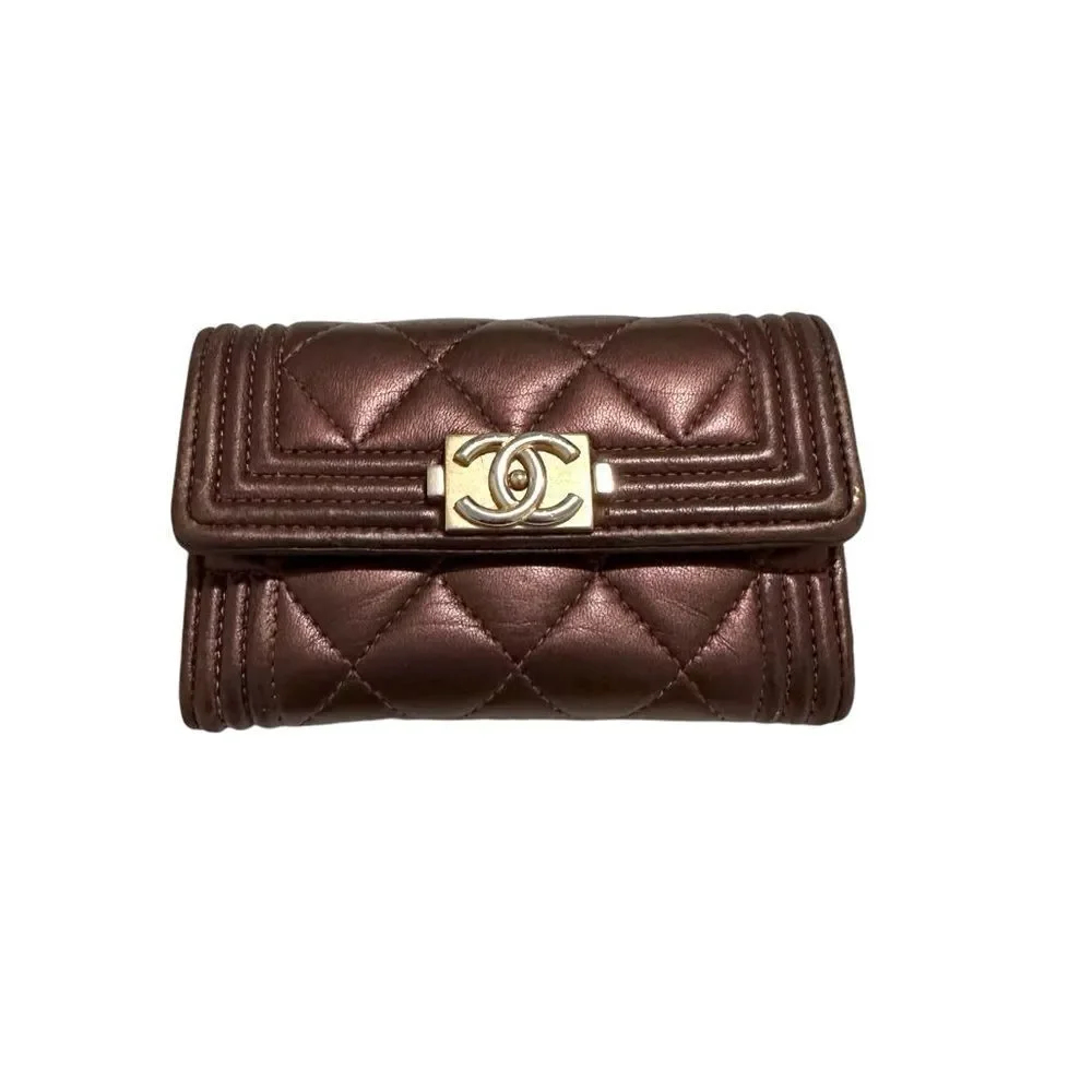 Chanel  Boy Wallet - Picture 3 of 12